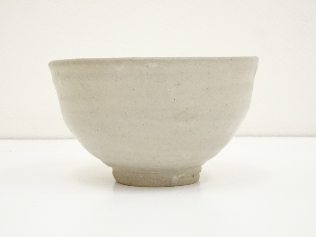 道具 ] - 道具 近藤濶造 白釉茶碗（共箱） | ネットショップ圭 netshop